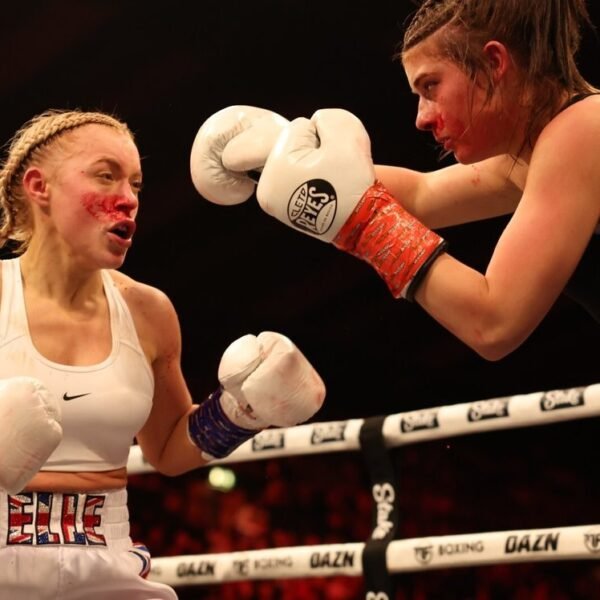 Elle Brooke vs. Faith Ordway 