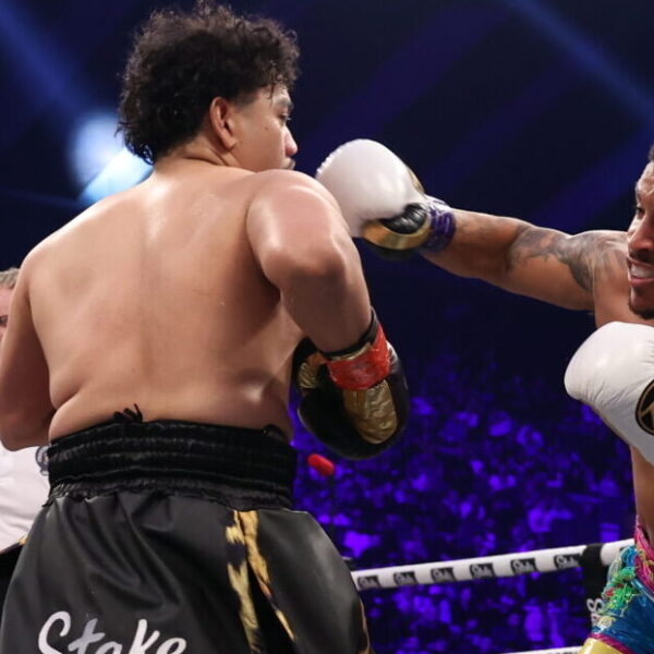 Salt Papi vs. Anthony Taylor